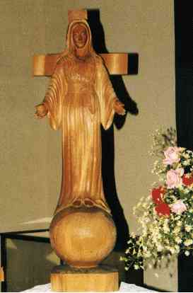 Figura Matki Bozej z Akita